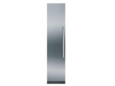 18" Bosch Built-In Custom Panel Single Door Freezer B18IF800SP